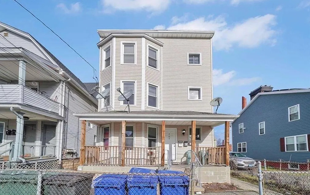 2 bed, $1,650 — Photo 1