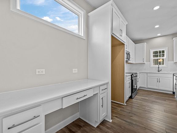 6th image of this home