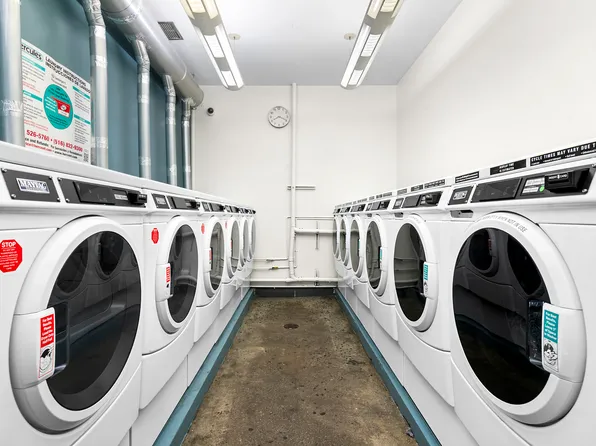 204 Huntington Street image 9 of 12