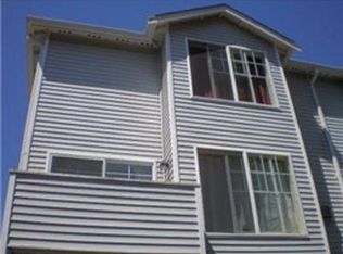 8522 Midvale Ave N, Seattle, WA 98103