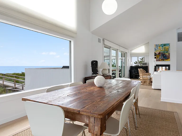 114 Dune Rd — Photo 22