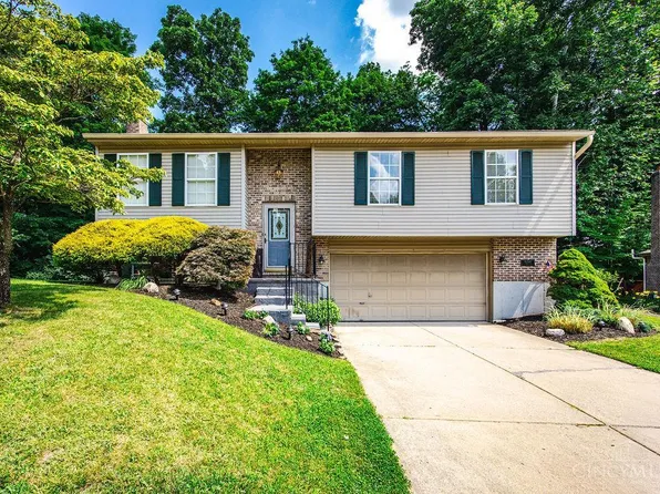 8798 Beckys Ridge Dr, Cincinnati, OH 45251