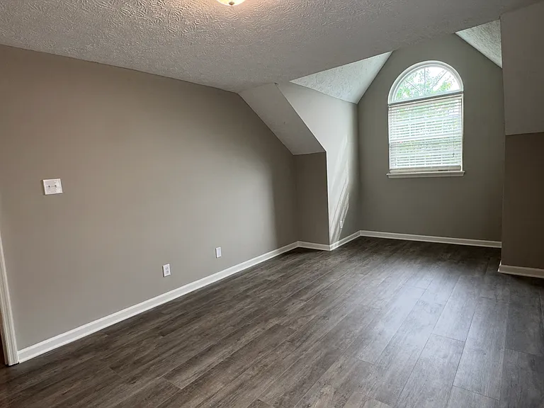 4795 Moss Creek Dr — Photo 17