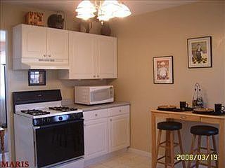 4th image of 1640 Fenmore Dr