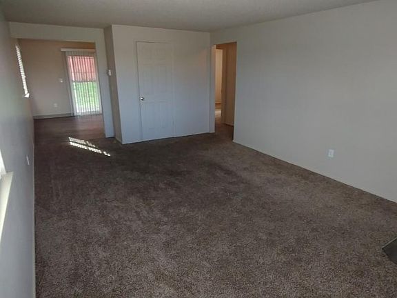 4th image of 8910 NE 15th Ave APT 8