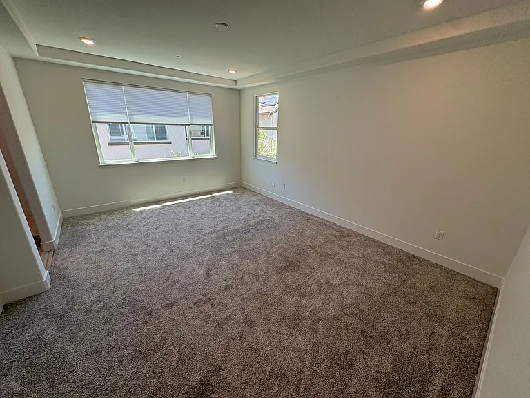 284 Bear Creek Dr — Photo 29