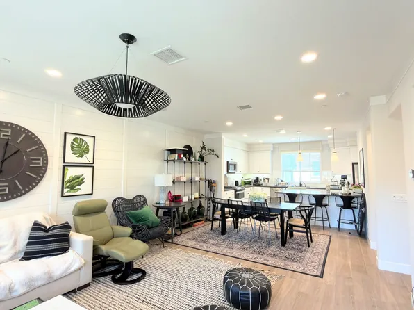 45781 Via Nubes, Temecula, CA 92592