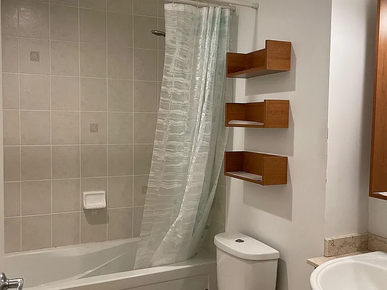 18 Holmes Ave #1309 — Photo 8