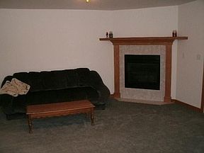 5th image of 106 W 1st St