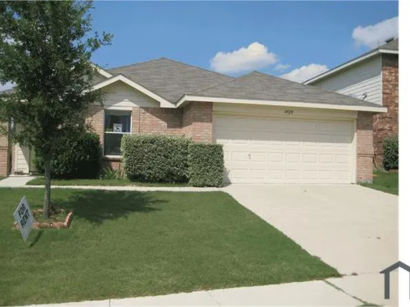 4920 Water Ridge Ln, Fort Worth, TX 76179