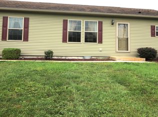 100 N Kinzer Rd, Kinzers, PA 17535