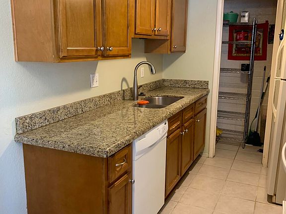 3rd image of 5257 N 42nd Dr