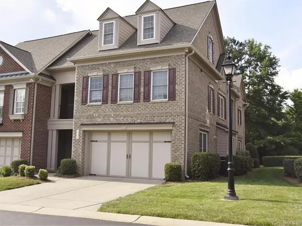 11719 Easthampton Cres, Charlotte, NC 28277