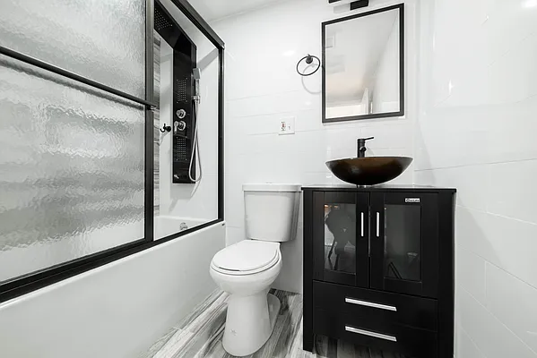 Rented by Joel Scharf, LREB | media 23