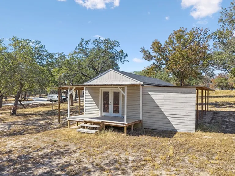 5571 Eichman Rd — Photo 20