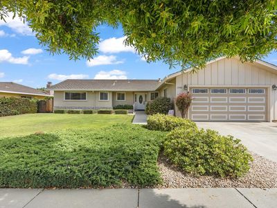 1500 Sunset Dr, Hollister, CA, 95023