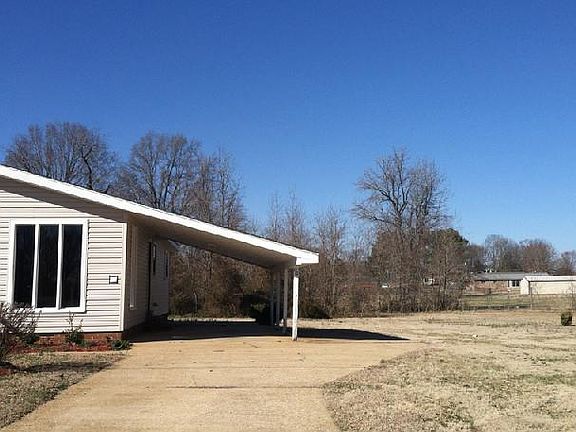 2nd image of 66 Holly Hill Dr
