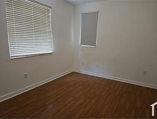 2460 SE 16th Ter #100 — Photo 13
