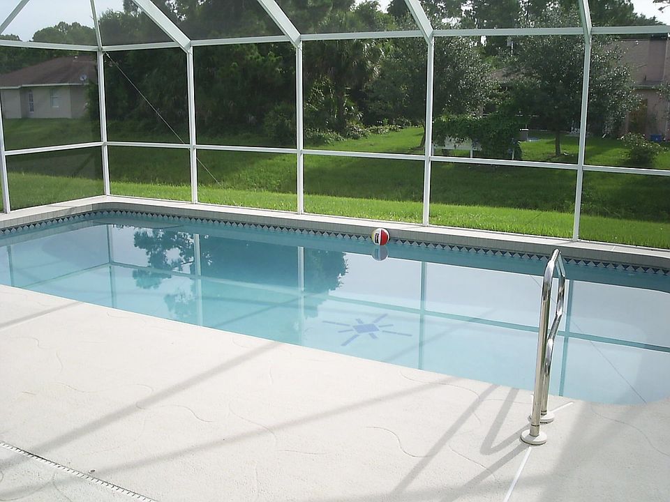 lanai/pool