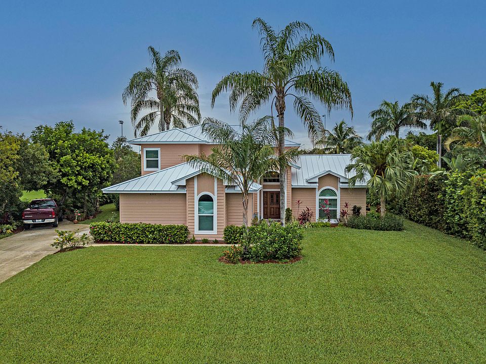 1st image of 8397 SE Woodcrest Pl