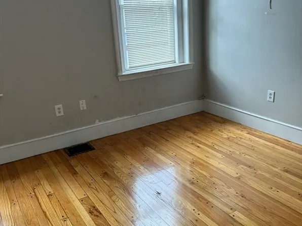 1847 Dorchester Ave #2, Dorchester Center, MA 02124