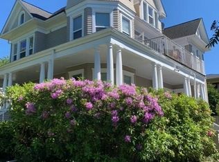 2129 N 61st St APT 1, Seattle, WA 98103