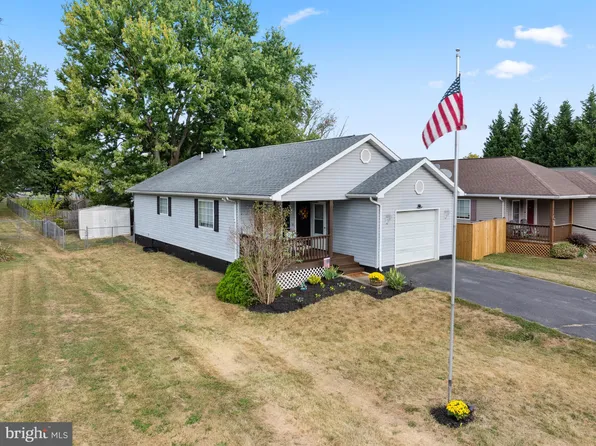 320 N Western Ave, Martinsburg, WV 25404