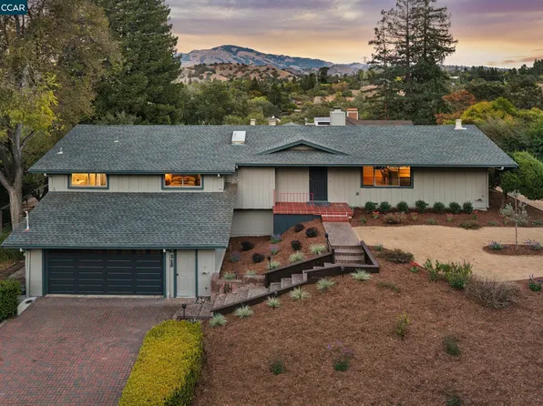 220 Grover Ln, Walnut Creek, CA 94596
