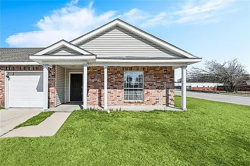 1081 Clairise Ct Photo 1