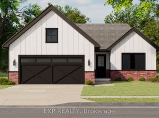 205 Merritt Ct, North Middlesex, ON N0M 2K0