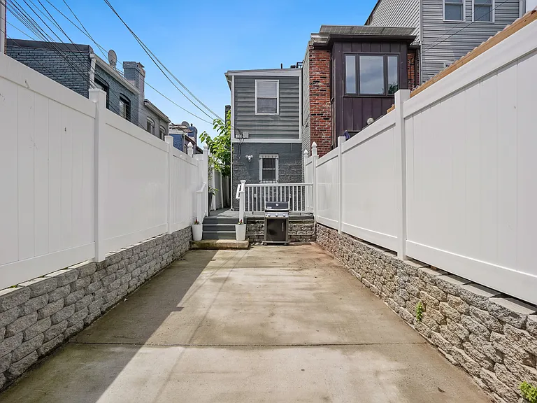 3207 Sherman Ave NW — Photo 30