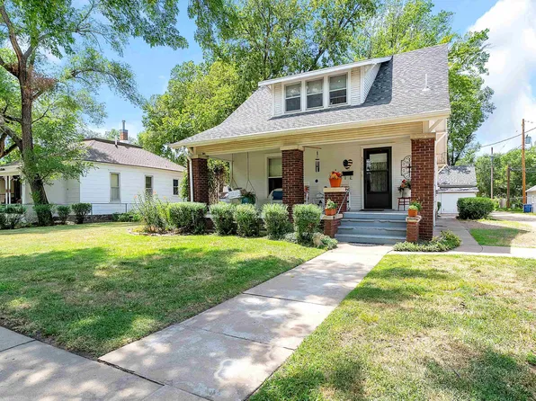 1210 Highland Ave, Salina, KS 67401