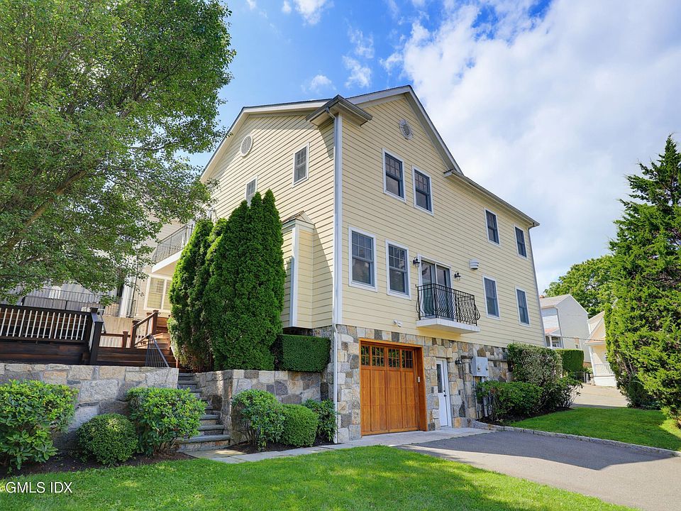 1st image of 49 Harold St #2