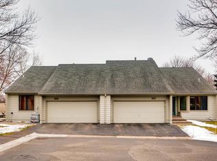 8431 Rice Lake Rd N, Maple Grove, MN 55369