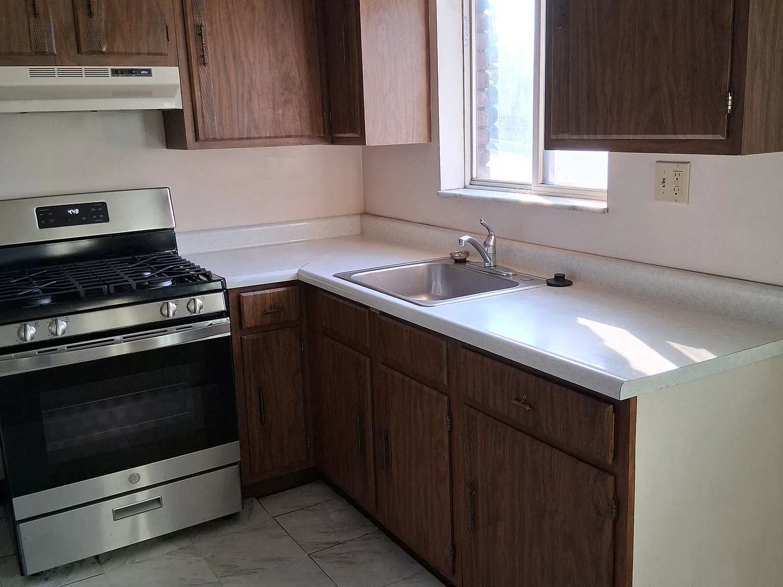 2 bed, $1,365 — Photo 4