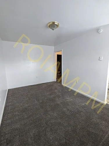 1160 S 4th Ave Photo 1