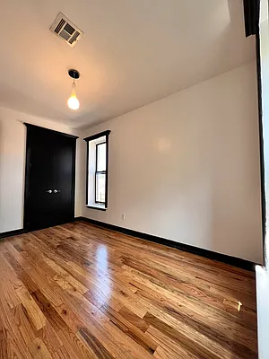 Rented by ERNY LLC | media 5