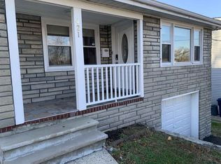 421 Thompson St, Hackensack, NJ 07601