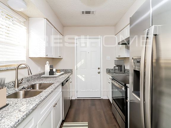 5th image of 5805 Willow Crest Dr