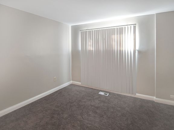 4th image of 9942 S Vincennes Ave #1