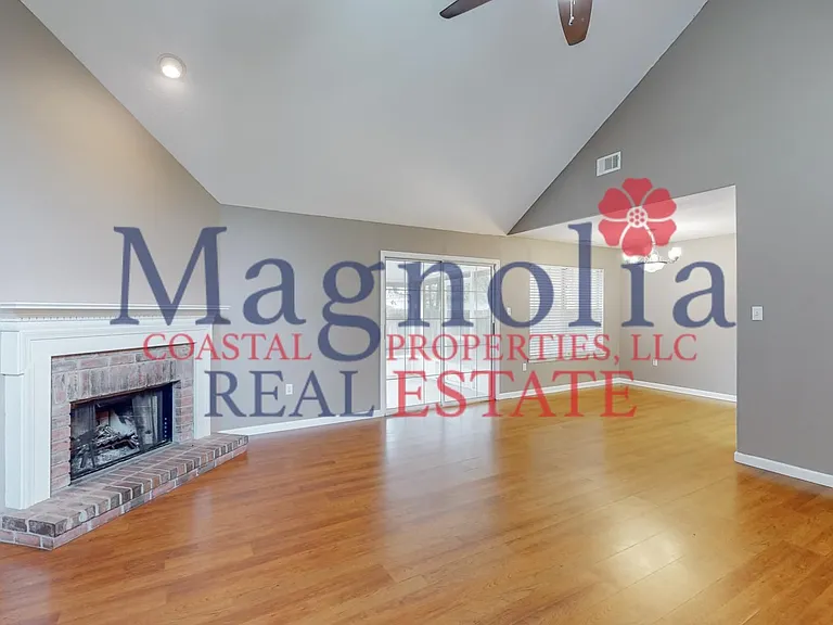 145 Hope Creek Dr — Photo 6