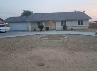 20956 Sitting Bull Rd, Apple Valley, CA 92308