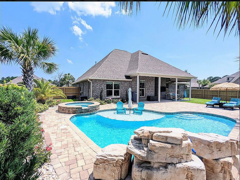 1st image of 4712 Foxtail Palm Dr