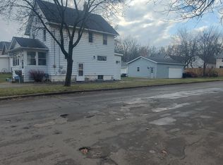 348 Bates St, Jackson, MI 49202