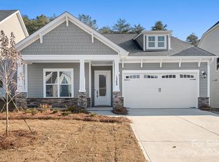 1368 Cedardale Ln, Denver, NC 28037