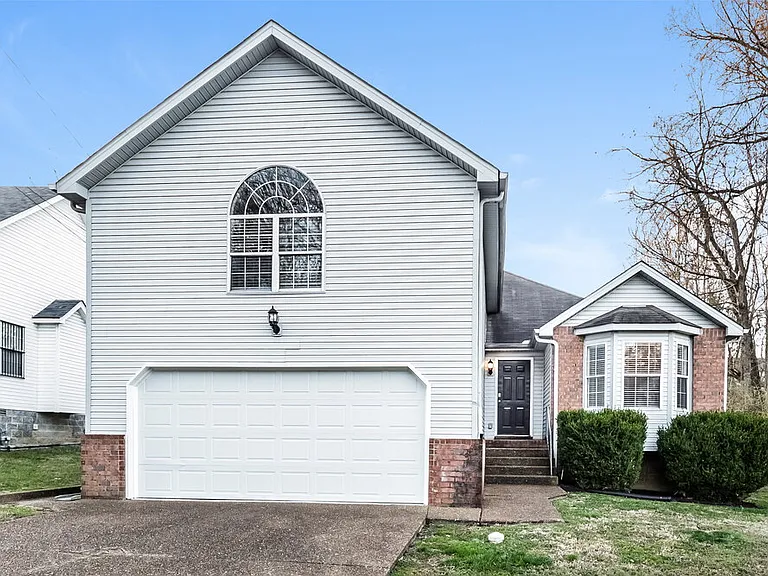 2941 Split Oak Trl — Photo 1