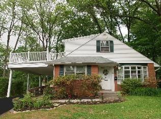 150 Greyhorse Rd, Willow Grove, PA 19090