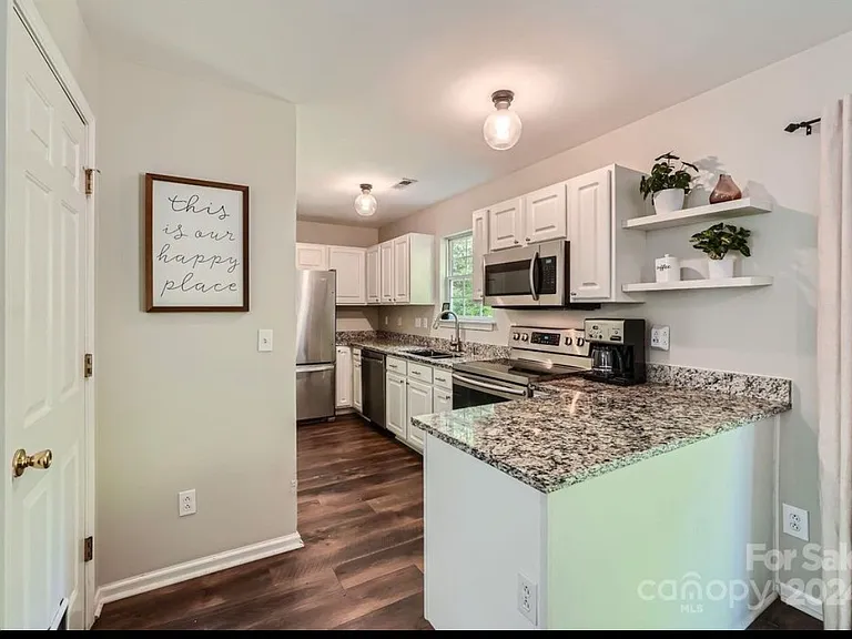 5424 River Falls Dr — Photo 6