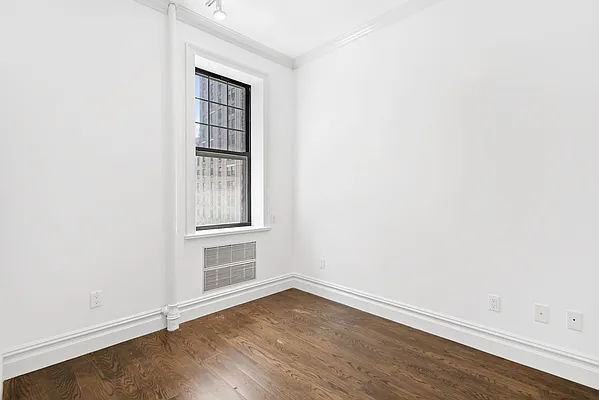 Rented by Compass | media 15