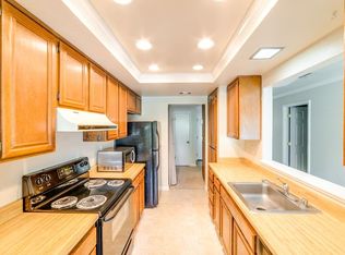 212 Farm Ln, Martinez, CA 94553